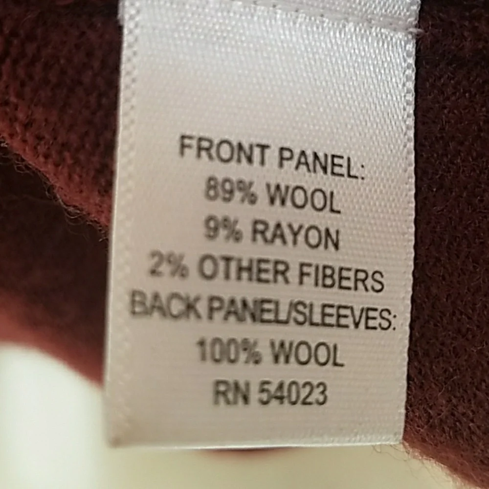 Banana republic Wool men's V neck Sweater size M!